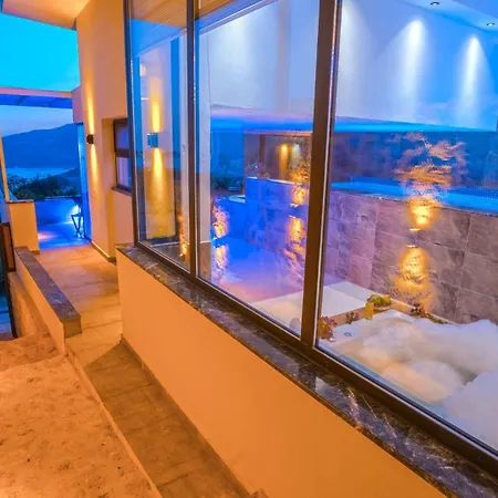 Vinkam Hotel 4*